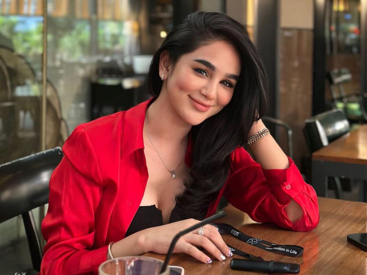 hana hanifah (1)